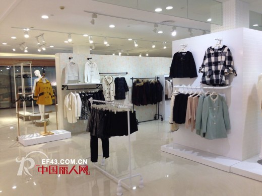 恭祝爱妮格品牌女装浙江台州店盛大开业