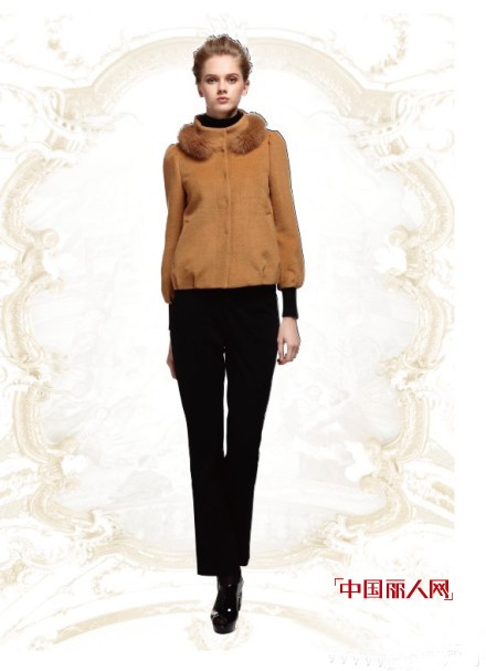 百搭的毛呢大衣 提升冬季爆表的吸睛指数