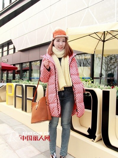 显瘦的长款羽绒服有哪些款式