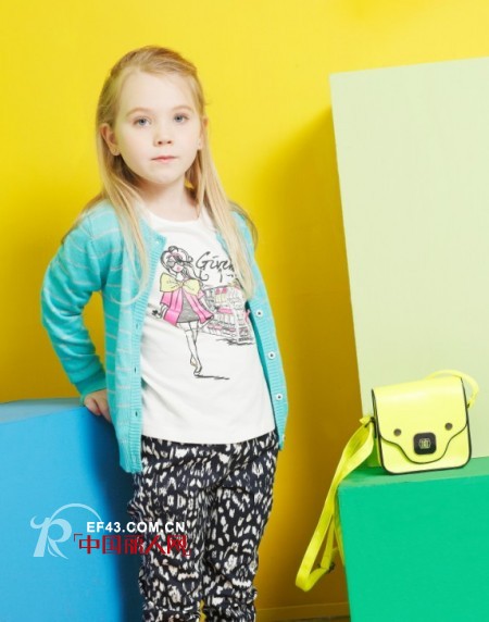 马卡龙色童装搭配技巧  美美过新年