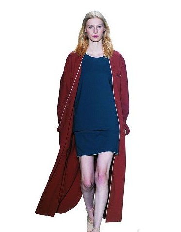 像外套一样穿睡袍 调整风格时髦指数爆棚