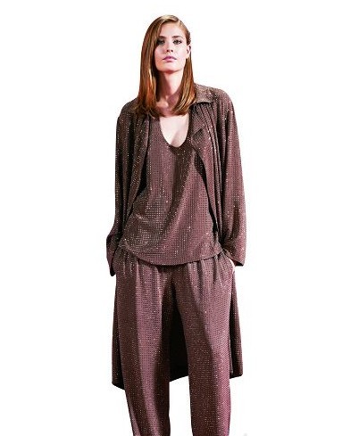 像外套一样穿睡袍 调整风格时髦指数爆棚