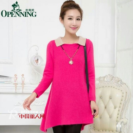 玫红色今年流行吗?2014枚红色服装搭配