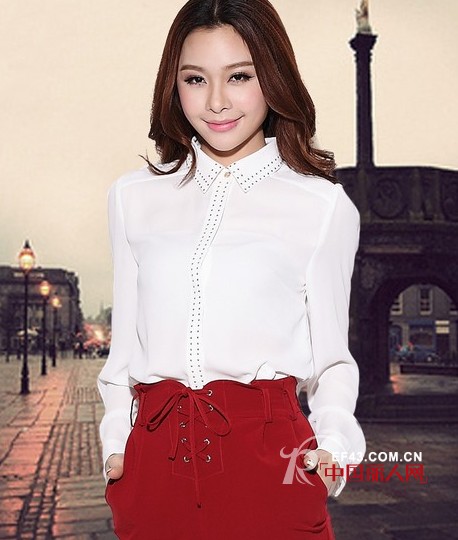 2014流行趋势 职场街头女性偏爱精简风