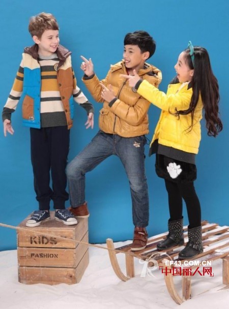 马甲针织衫搭配 什么颜色马甲比较好搭配