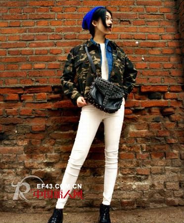 什么是朋克风 牛仔外套搭配出朋克风