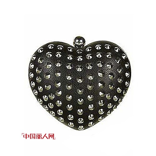 朋克风格单品 个性包包款式搭配