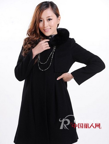 皮草大衣 狐狸毛领高腰毛呢外套搭配
