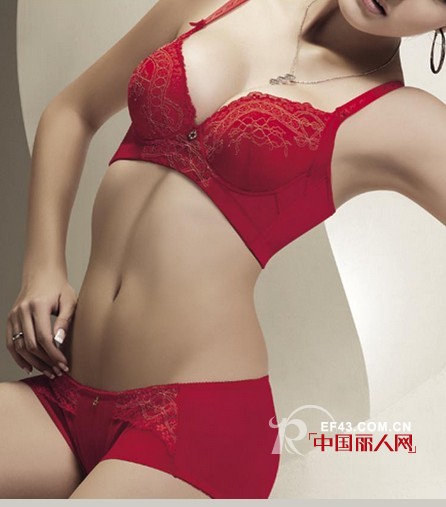拥有精致红色款内衣 做最美新娘
