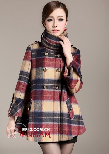 时尚装搭配术 斗篷毛呢大衣怎么搭配好看