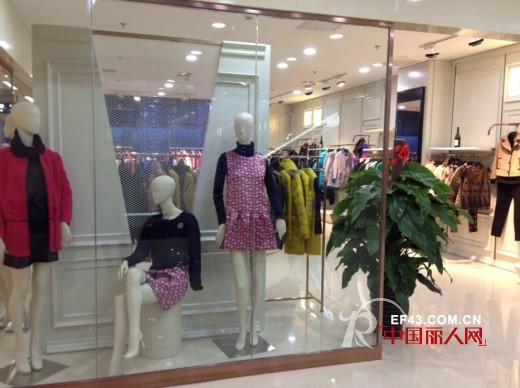 热烈祝贺西蔻女装山西省运城新店盛大开业