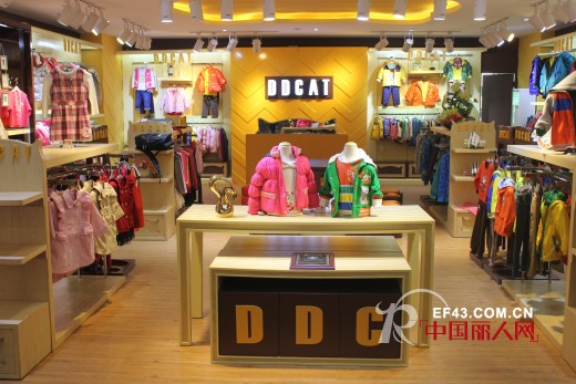 辞旧迎新2014记者采访叮当猫品牌总监谢伟华先生