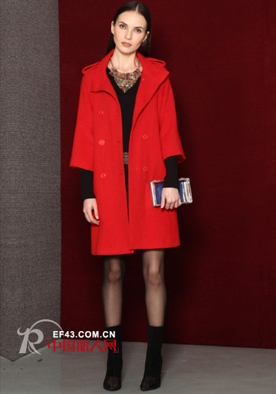 过年穿什么颜色的衣服最喜庆 大红色衣服搭配