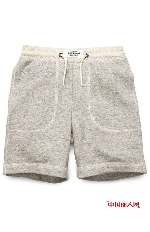 贝克汉姆联手H&M推出首个童装系列内衣