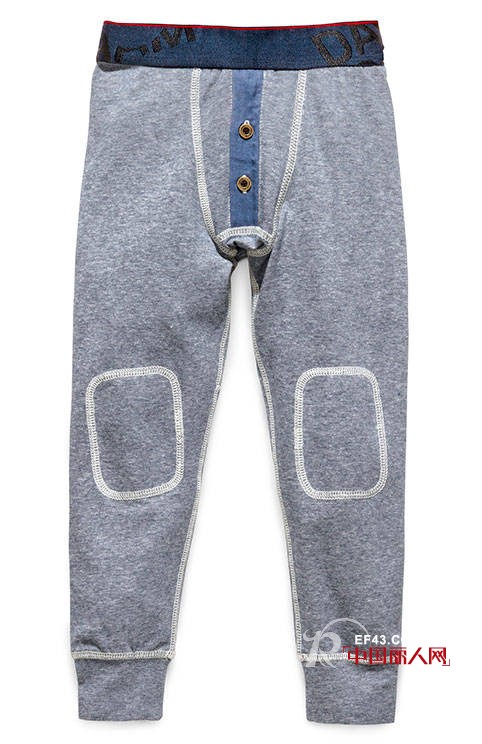 贝克汉姆联手H&M推出首个童装系列内衣