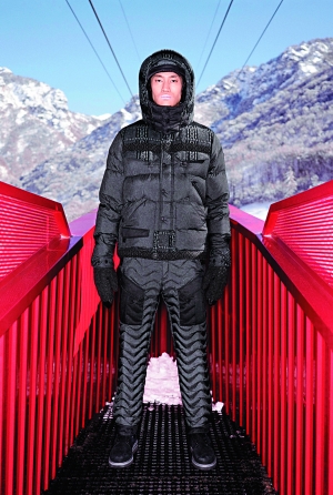 摩登男士踏雪去