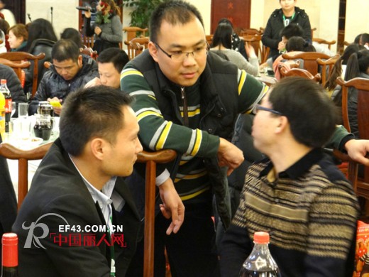 小乖在线童装2013年终大会圆满成功