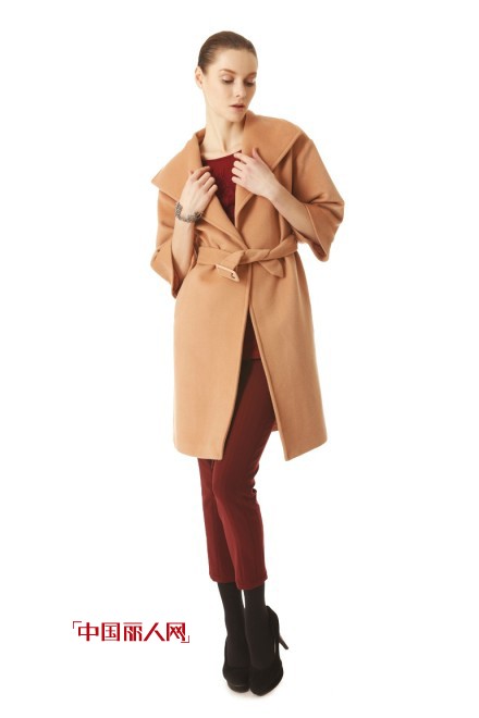 lessismore简约大衣穿出强大气场