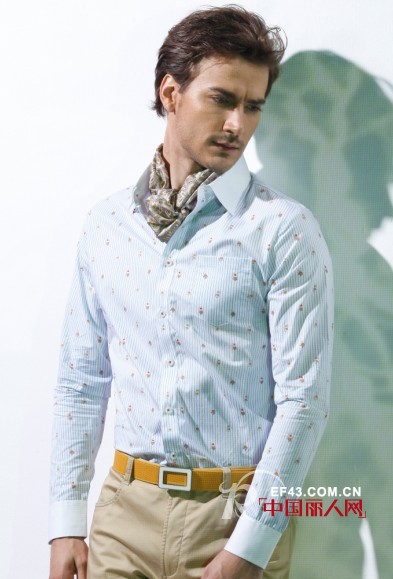 趣味波点衬衫展现男士的另一面