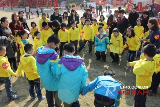 叮当猫华侨公园公益活动“环保先锋队”-讲究卫生,从我做起