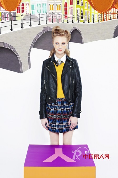 机车皮衣登场 早春时节的酷辣出街LOOK