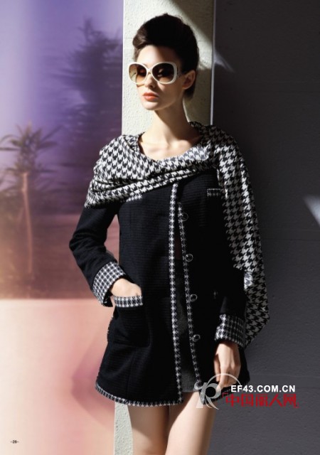 经典黑白款式怎么搭配好看 连衣裙款式搭配