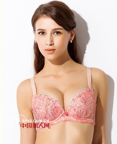 穿一款美丽的内衣 由内而外健康娇俏