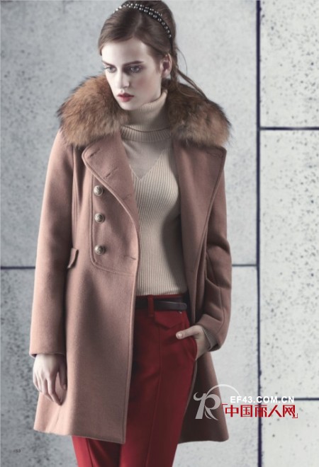 呢子大衣款式什么颜色流行 呢子大衣款式搭配