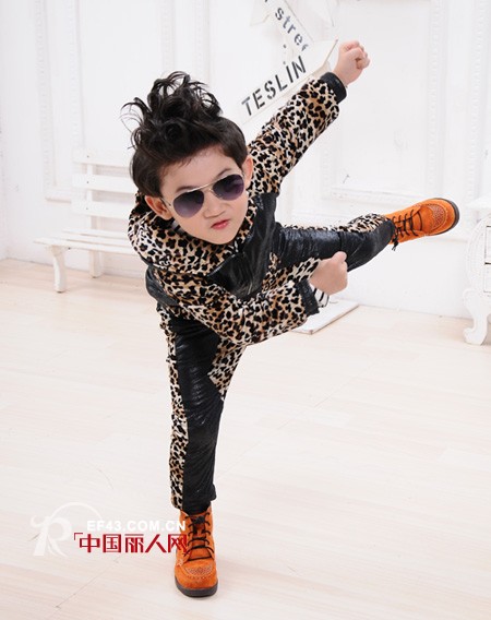 活泼好动的男孩子适合穿什么款式的童装外套