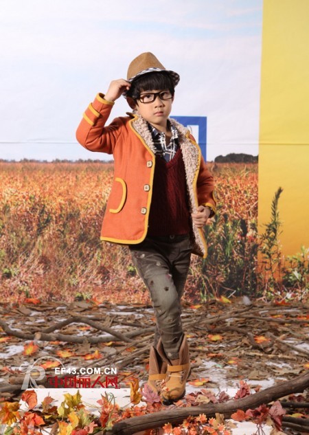 什么是羊羔绒 羊羔绒小外套款式搭配