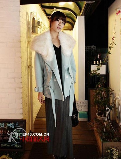 冬季长裙怎么搭配 冬天长裙配什么外套