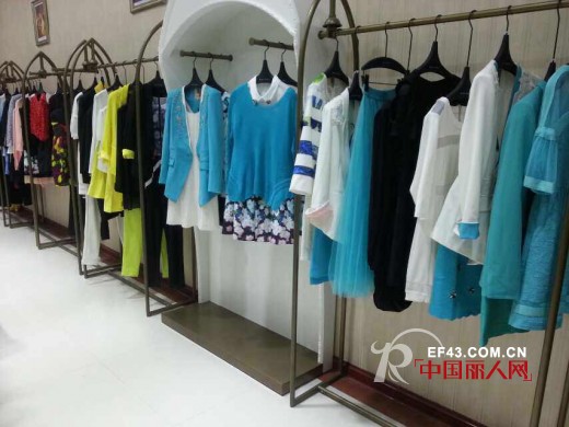 迪斯廷.凯专卖店开业 迪斯廷.凯福建龙岩长汀专卖店隆重开业