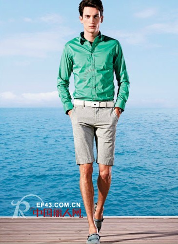 早春时节男装也能玩转各种色彩的搭配