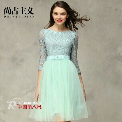 2014春季连衣裙 长款蕾丝透视裙装搭配