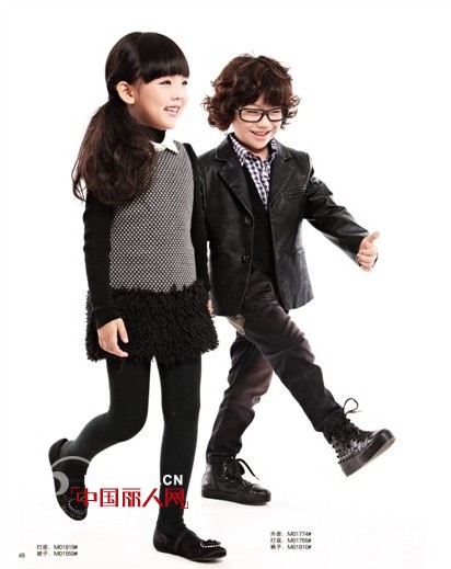 牛仔皮衣哪个更适合孩子 牛仔皮衣款式搭配