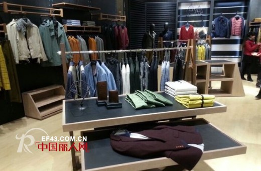 玛卡西尼时尚男装入驻四川宜宾莱茵春天购物中心