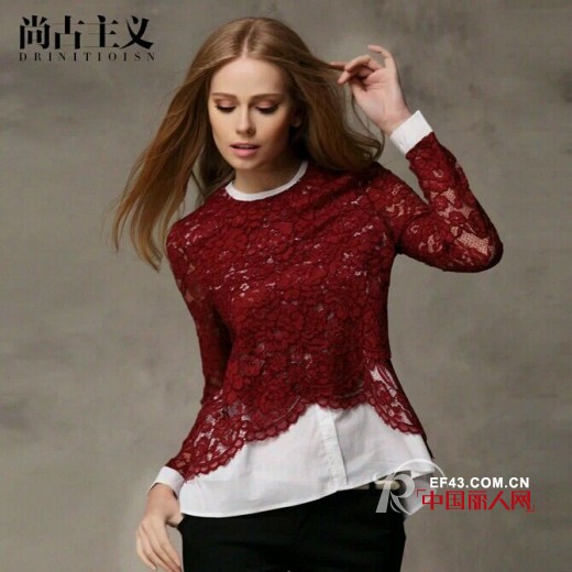 酒红色蕾丝单品搭配 穿出知性女人味
