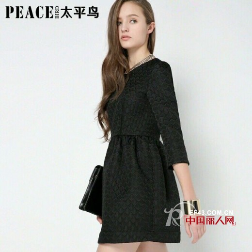太平鸟女装2014春夏秋款 修身连衣裙收腰显瘦