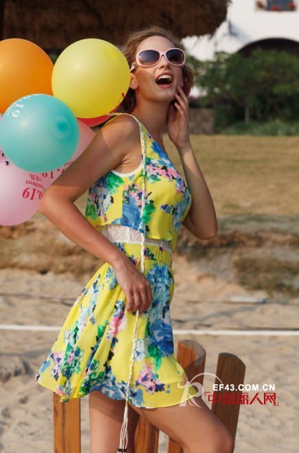 情人节NO.19开春美搭,让你马上有桃花