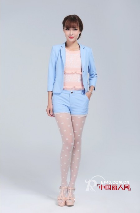 春季装扮如何吸引眼球 裤装搭配独树一帜