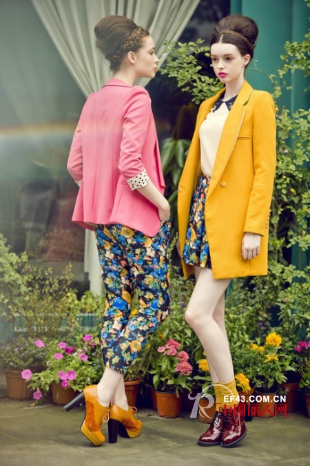 天气热起来该怎么穿 裤装该怎么搭配上衣好看