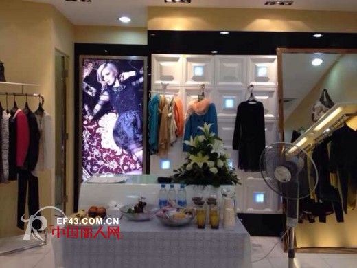 迪斯廷·凯女装版图再扩张 江苏泰州店盛大开业