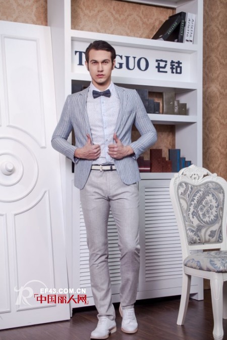 帅气西装登场为搭配加分 提高约会成功率