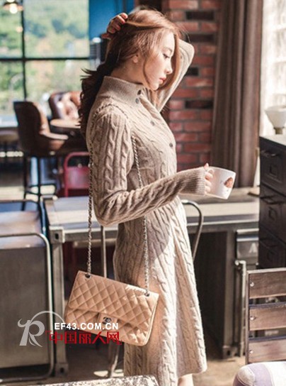 早春单品针织衫搭配 好线条呈现体态美