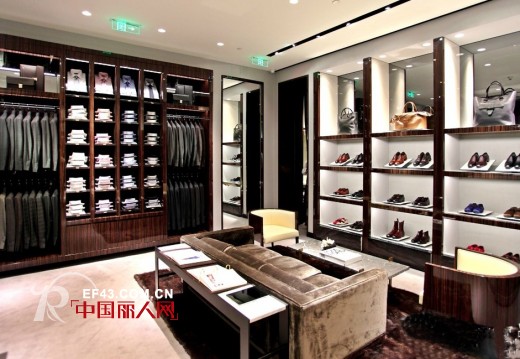 TOMFORD北京银泰中心商场店华丽开业