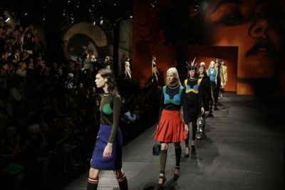 米兰时装周力挽狂澜 意大利时尚不死