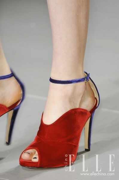 2014秋冬伦敦时装周上的那些美鞋