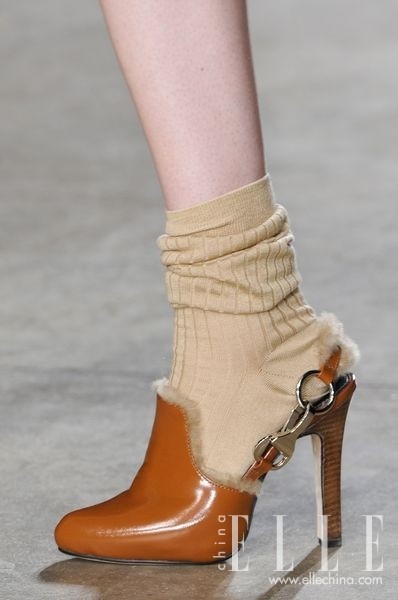 2014秋冬伦敦时装周上的那些美鞋