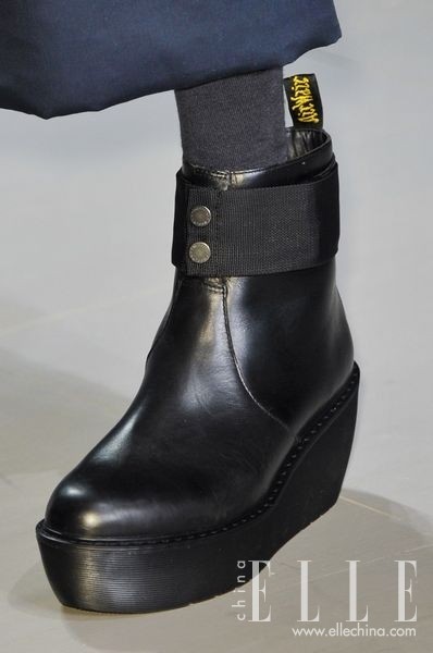 2014秋冬伦敦时装周上的那些美鞋