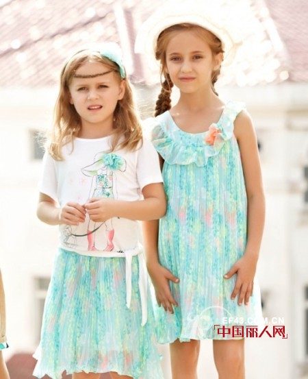 薄荷绿搭配什么颜色好看 清新薄荷绿夏季服装搭配